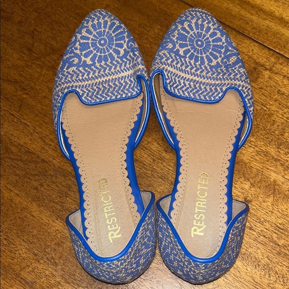 Restricted Blue and Beige Patterned Flats - Picture 1 of 3